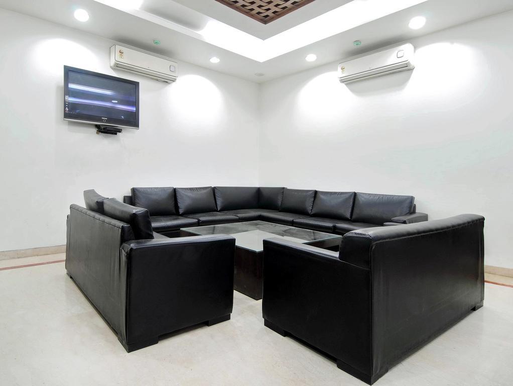 Hotel Durga International Yeni Delhi Dış mekan fotoğraf