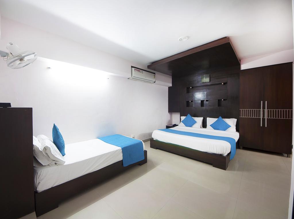 Hotel Durga International Yeni Delhi Dış mekan fotoğraf