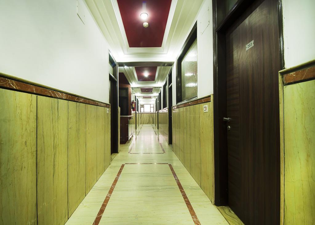 Hotel Durga International Yeni Delhi Dış mekan fotoğraf